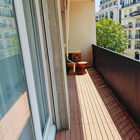 Apartment Paris Queen With Aircondition